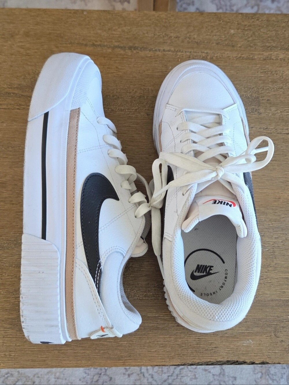 Womens NIke Court Legacy Lift